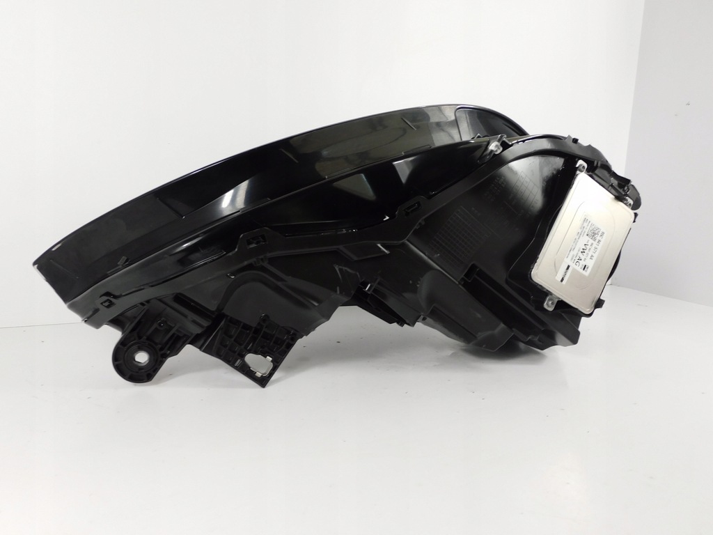 фото №9, Audi a5 iii 8b3 лампа ліва led комплектна 8b3941011d