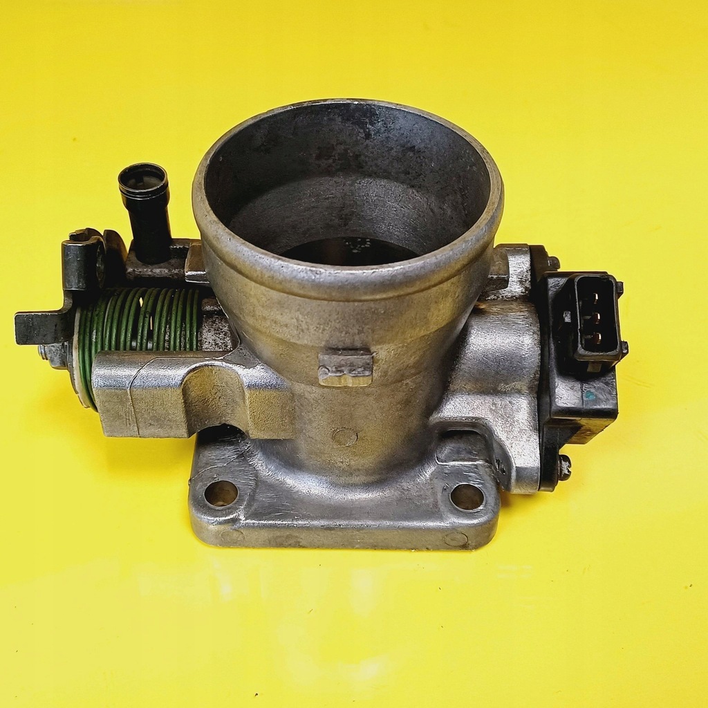 фото №1, Дросельна заслінка hyundai coupe 3517023000 nr567