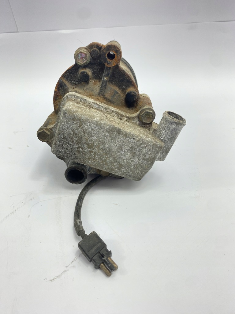 Насос повітря вторинного egr mercedes w124 0001402685 084100-1130 e280 e320 Недорого