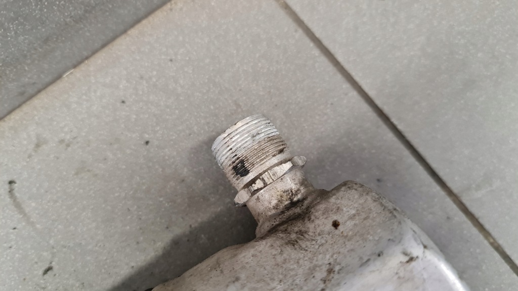 фото №5, Осушувач кондиціонера audi a6 c5 2.4 aga 4b0820193