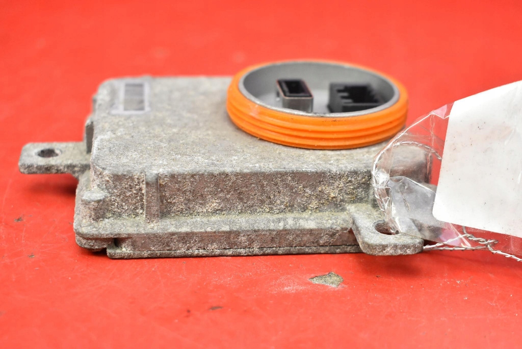 фото №8, Перетворювач ксенон ксенон ліва 8k0941597b vw passat b7 10-15