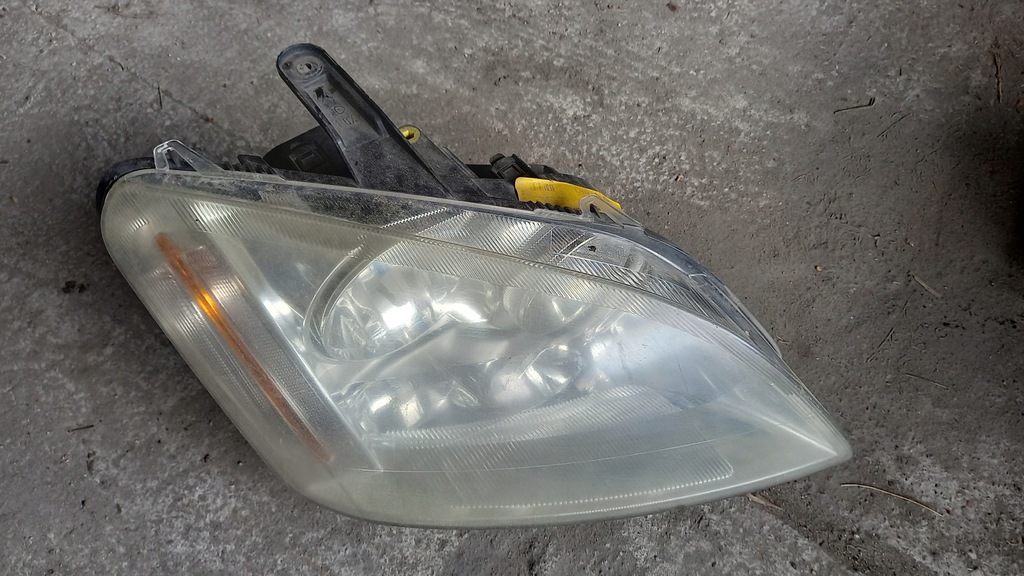 фото №1, Фара правый ford c-max 05r