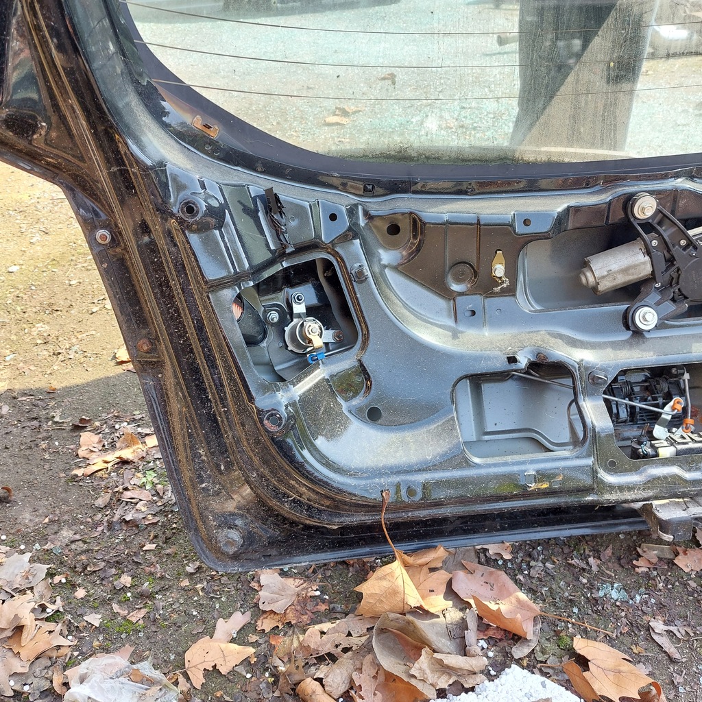 фото №8, Mitsubishi colt vi 6 кришка багажника задня багажника czarna