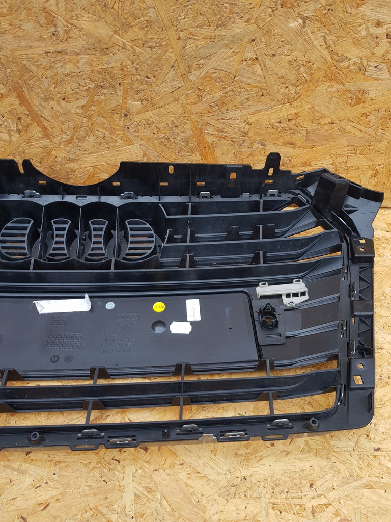 фото №9, Audi a4 b9 8w 15- решётка радиатора решётка решётка радиатора бампера передний 8w0853651