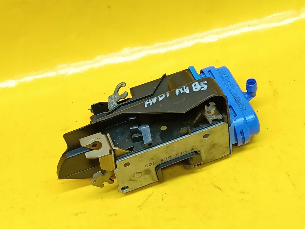 фото №9, Замок дверь правый задняя audi a4 b5 8d0839016a