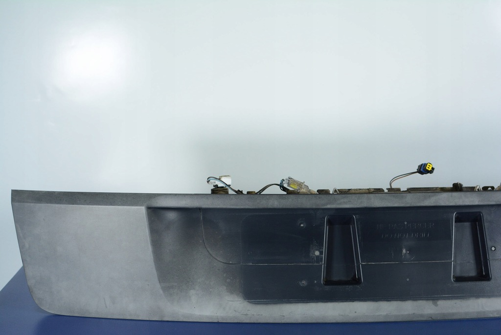 фото №2, Renault scenic ii накладка задня