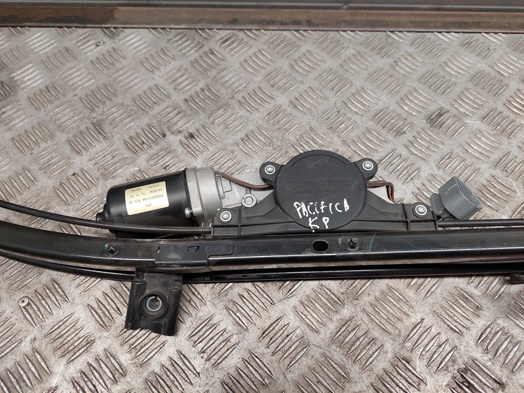 фото №8, Chrysler pacifica 68186017aea ліва інше