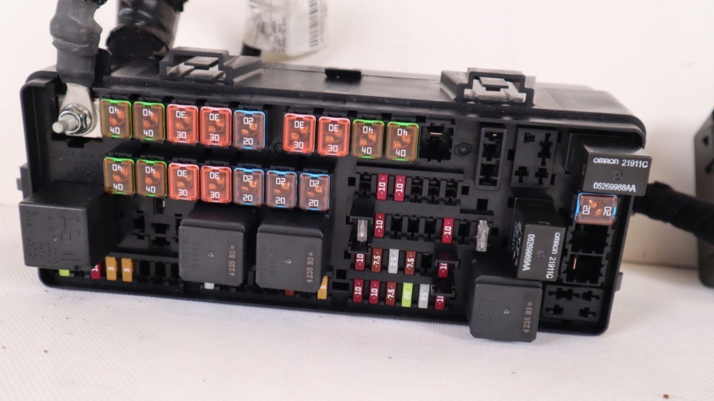 фото №9, Maserati ghibli 3.0 d 14- коробка предохранителей 670007461