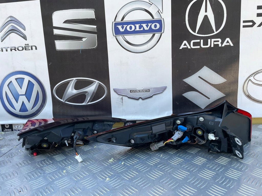 фото №6, Nissan xtrail x-trail лампа ліва права задня t33