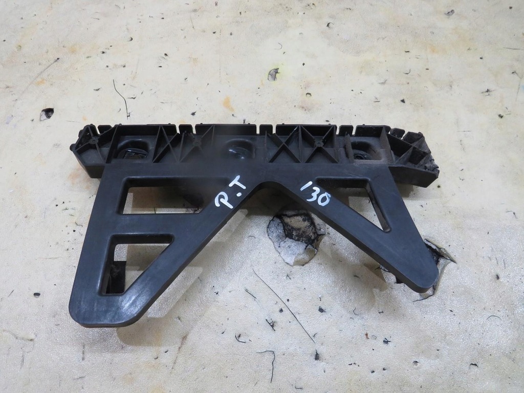 фото №1, Напрямна правий задня hyundai i30 iii hb