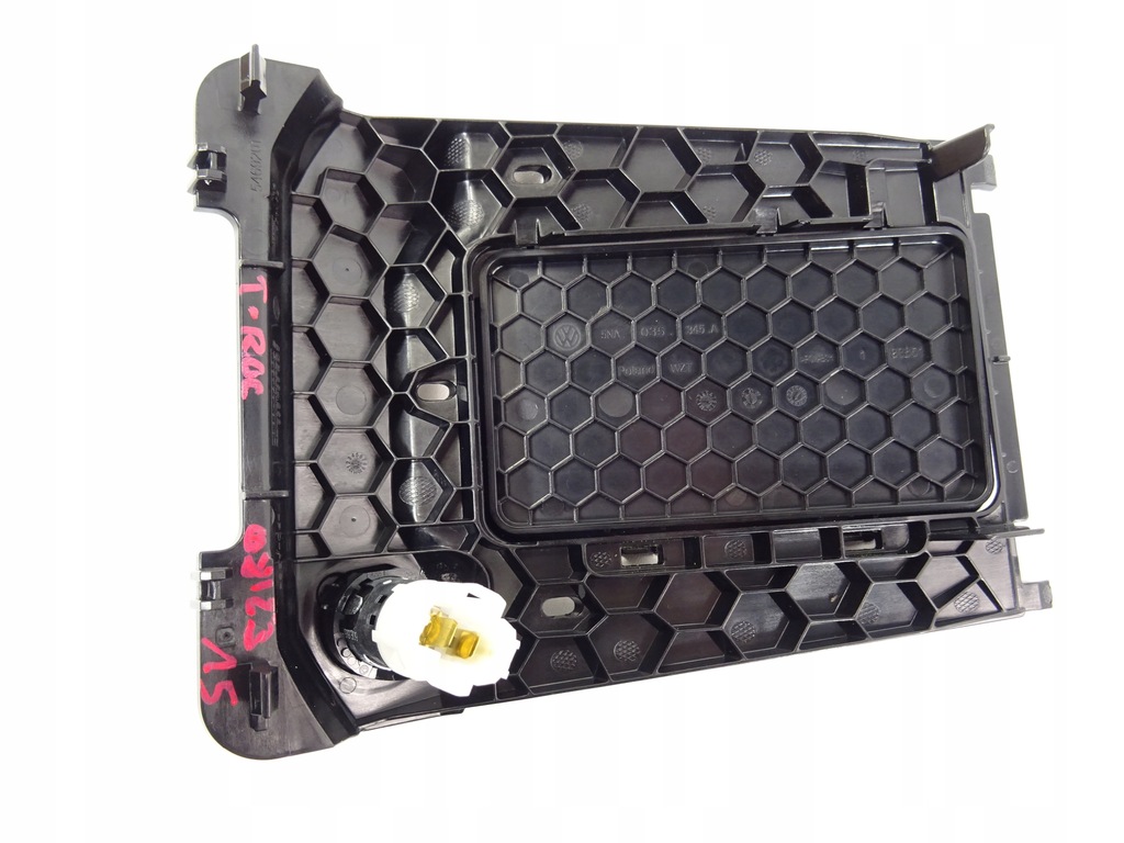 фото №10, Vw t-roc полка консоли центральной разъём 12v 2gb863328 2gb864263