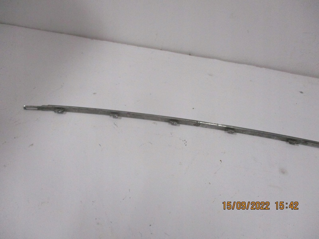 фото №10, Молдинг бампера mercedes 212 a2128850021