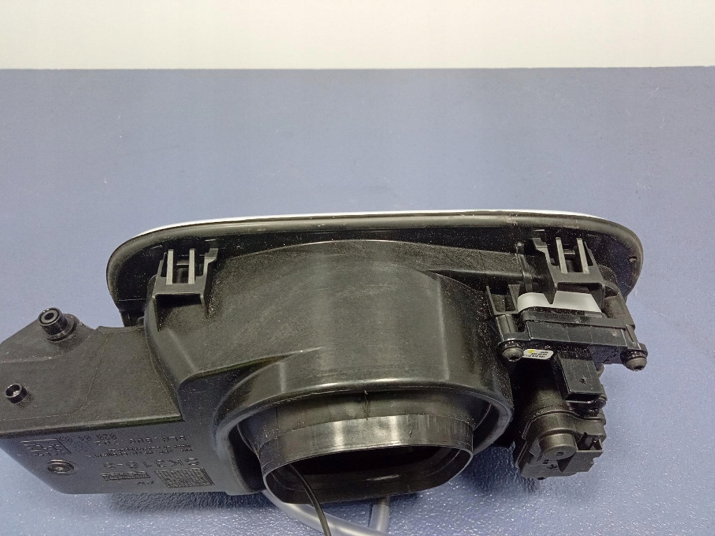 Купити Skoda elroq 50 24- кришка роз'єм заряджання 5lg809702 la7w