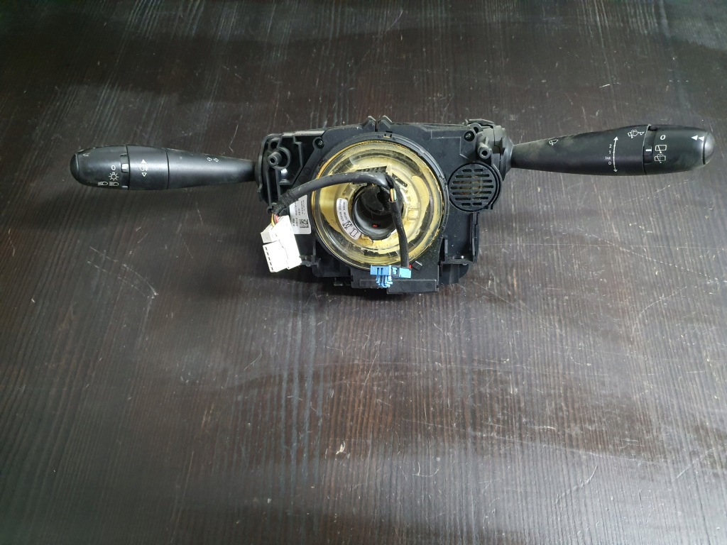 фото №1, Citroen c4 ii b7 перемикач комбінований 98000213xt