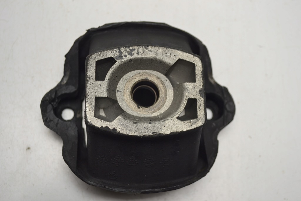 фото №3, Mercedes w123 w126 подушка двигателя meyle