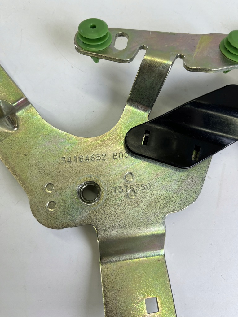 фото №6, Кронштейн заднього середнього поперечина безпеки bmw x1 f48 7375550