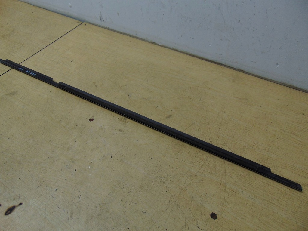 фото №11, Молдинг уплотнитель левый перед peugeot 508 1 9671943880