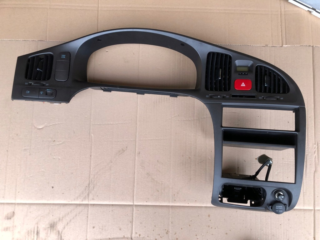 фото №1, Панель рамка корпус консоли hyundai elantra 2003-2006 lift