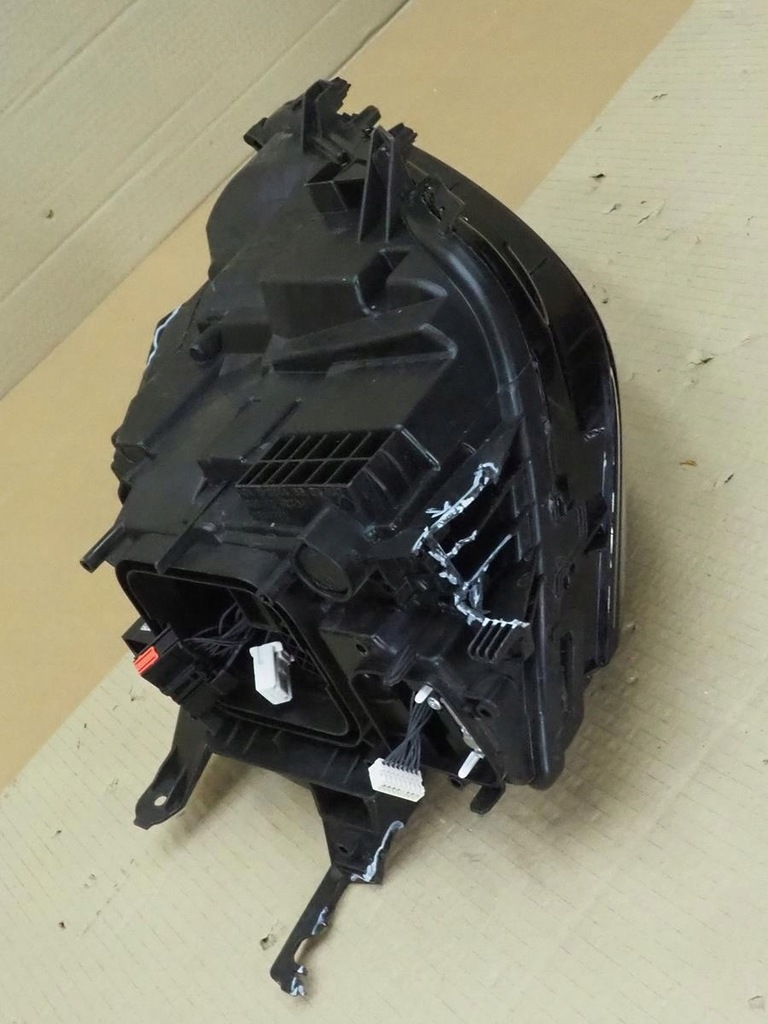 фото №16, Opel astra l vi 6 лампа левый левая сторона 9851881680 europa