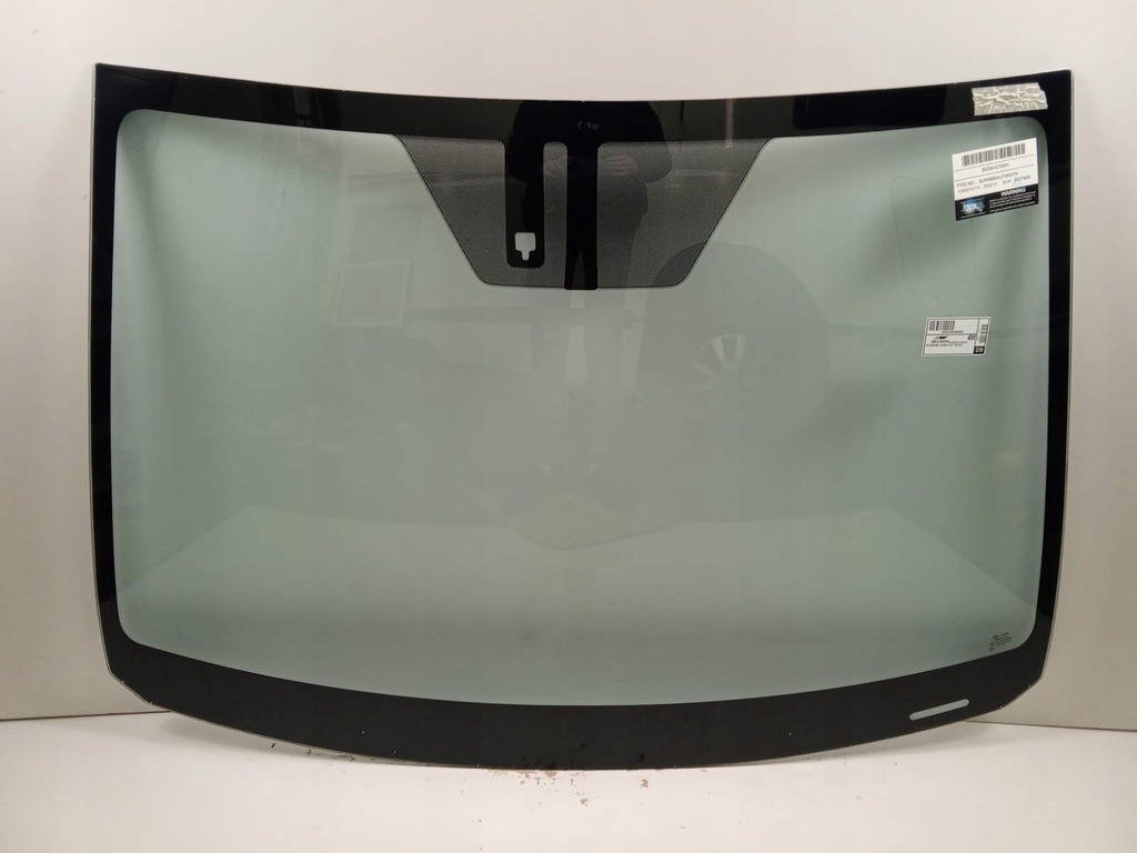 фото №1, Скло do suzuki sx4 s-cross 13- +датчик