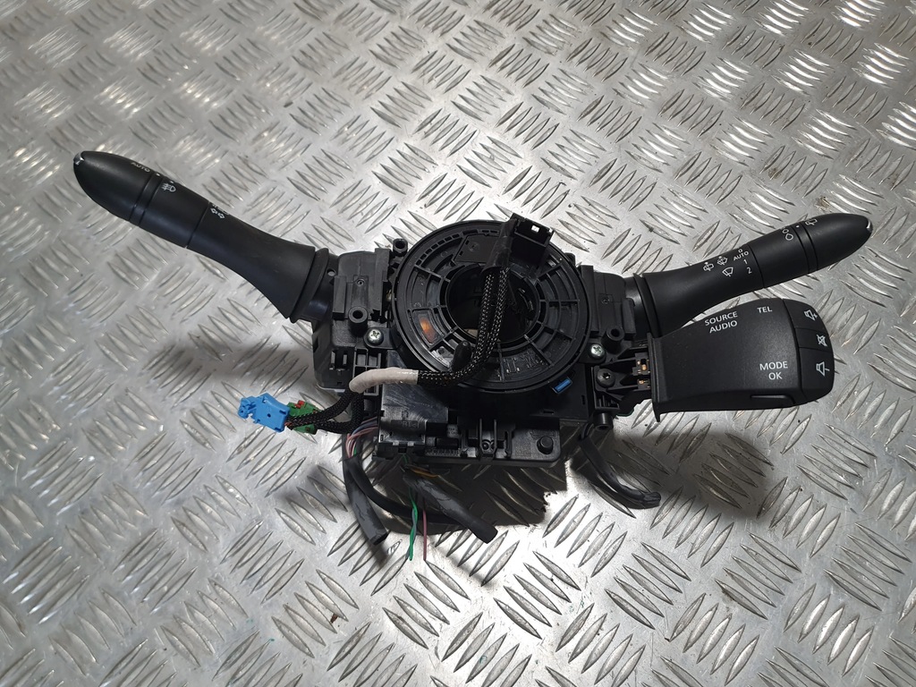 фото №1, Переключатель комбинированный подрулевой переключатель renault kadjar 15-