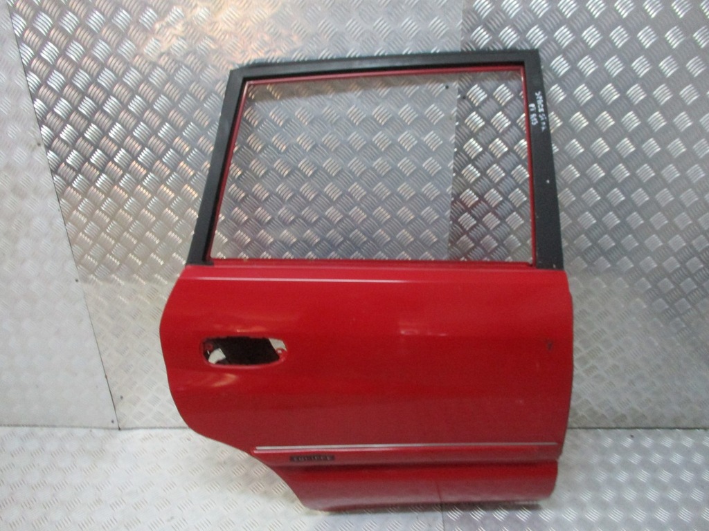 фото №1, Дверь правый задняя mitsubishi space star r13