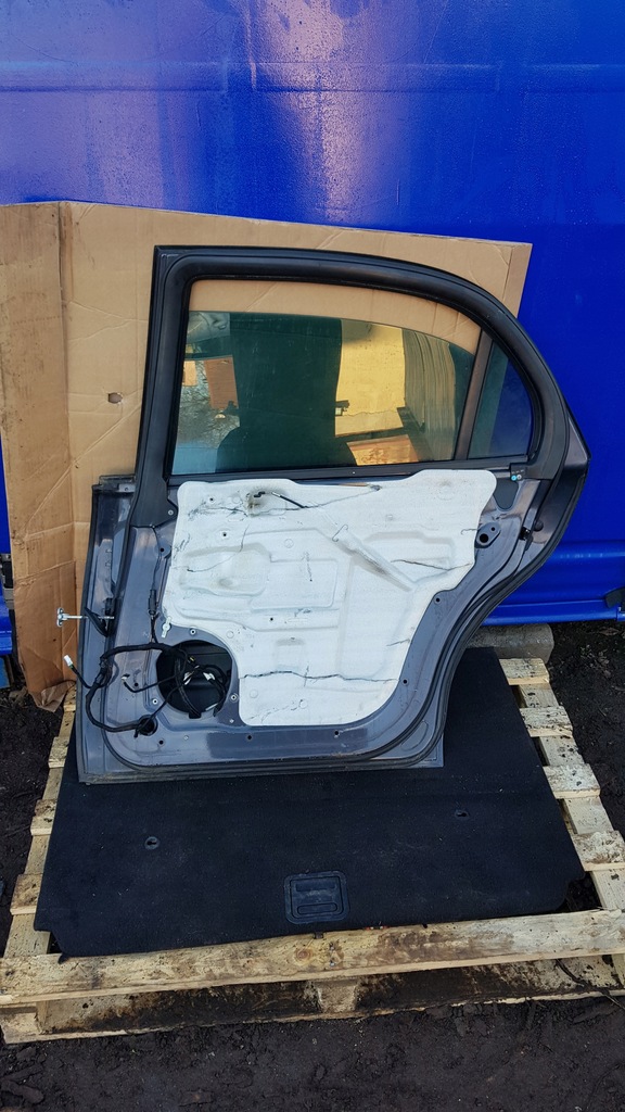 фото №11, Lancia thesis двері правий задня 469/a лист без оснащення