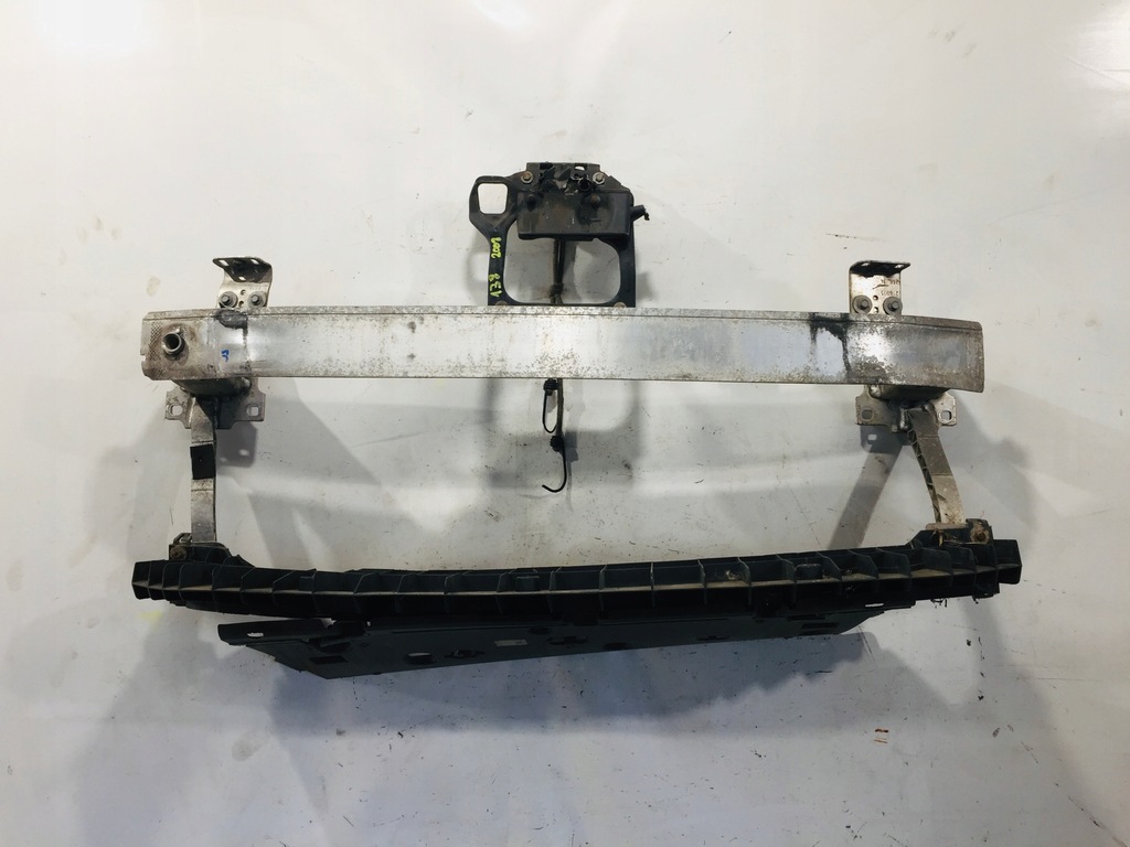 фото №1, Балка pod бампер перед лист замок peugeot 2008 #138