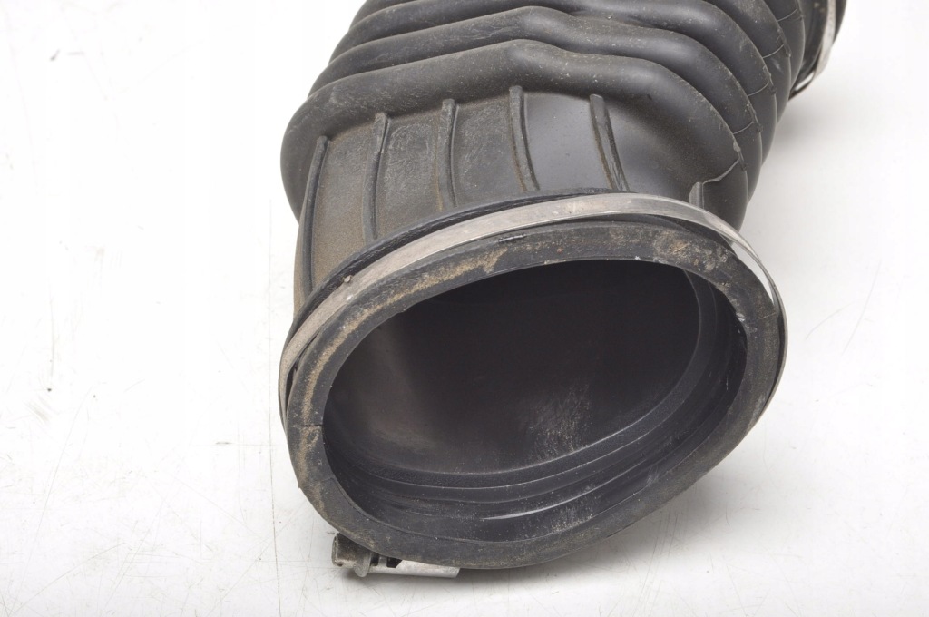 фото №4, Volvo xc60 ii t6 t8 труба воздухозаборник воздуха 31370326