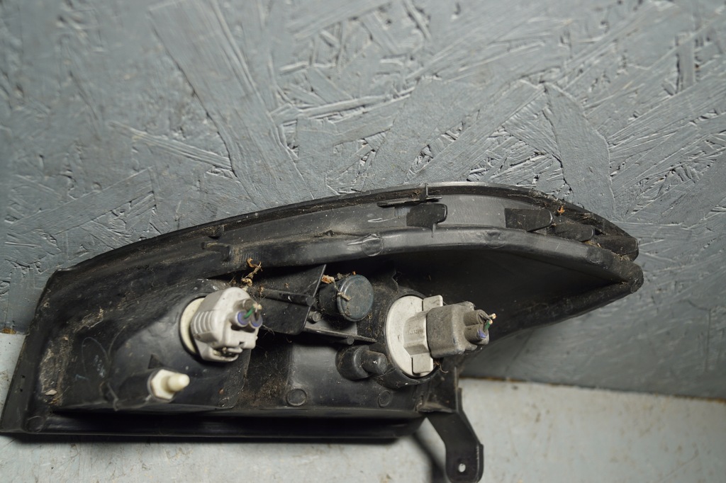 фото №6, Поворотник левый перед toyota land cruiser 90 j90