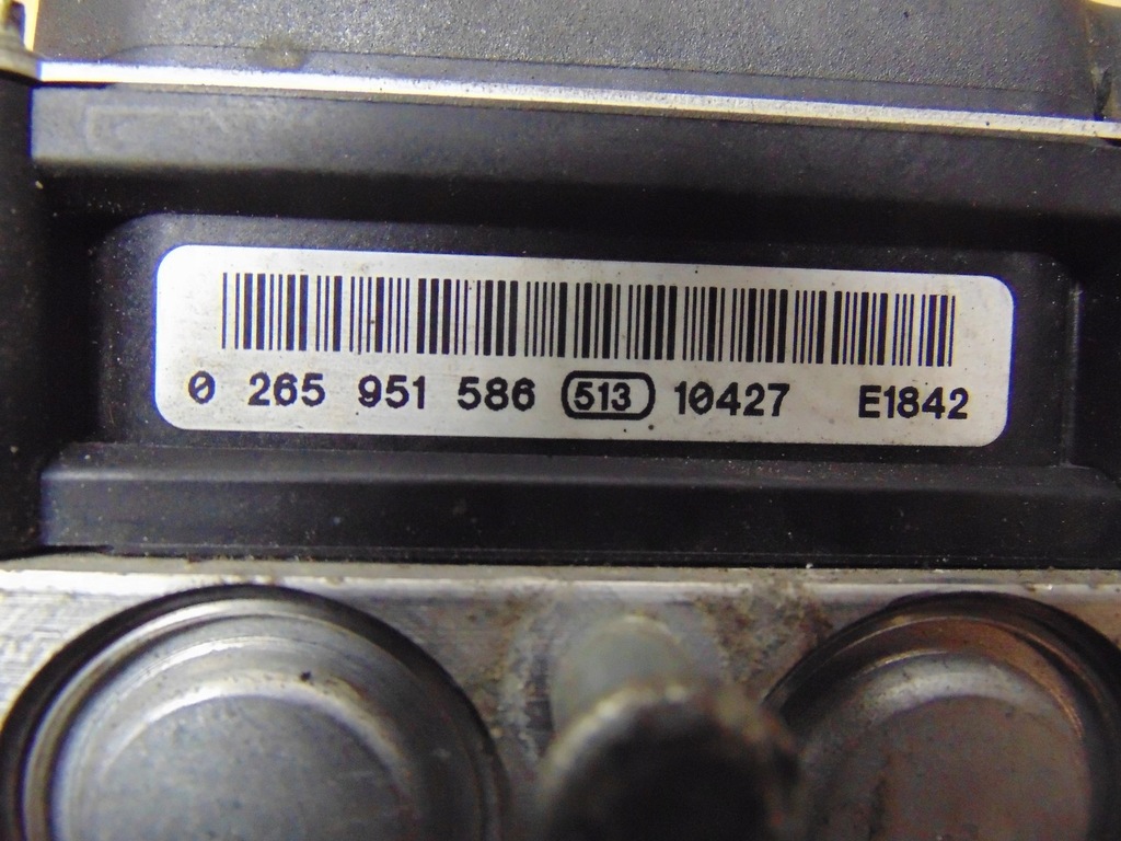 фото №13, Насос abs subaru forester iii 2.0 0265251533