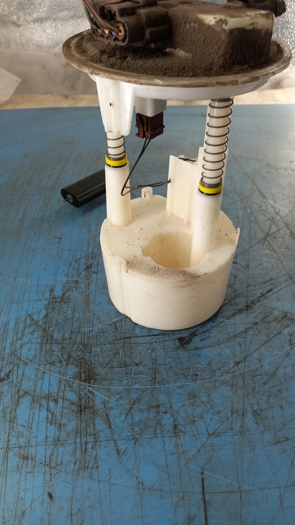 фото №2, Насос пального nissan micra 1.4cdi 03r