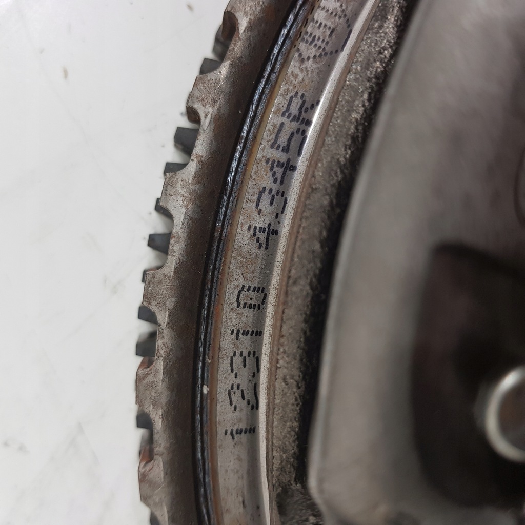 фото №6, Сцепление колесо двухмассовый dacia duster ii 302053062r