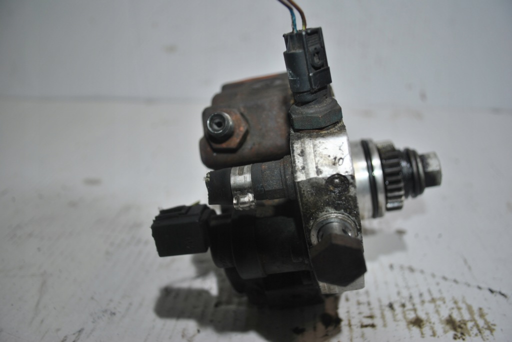 фото №6, Насос впрыскная mercedes w169 2.0 0445010096