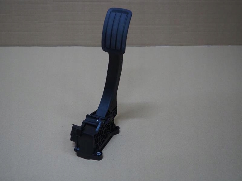 Купити Педаль потенціометр газу berlingo iv partner iv rifter proace city combo e