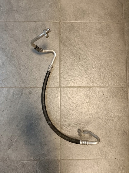 фото №1, Шланг кондиционера 924908532r megane iv 16-