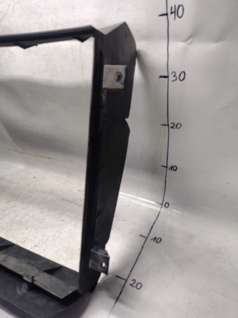 Кермо  повітря радіатора renault scenic 1 fl Зі Шроту