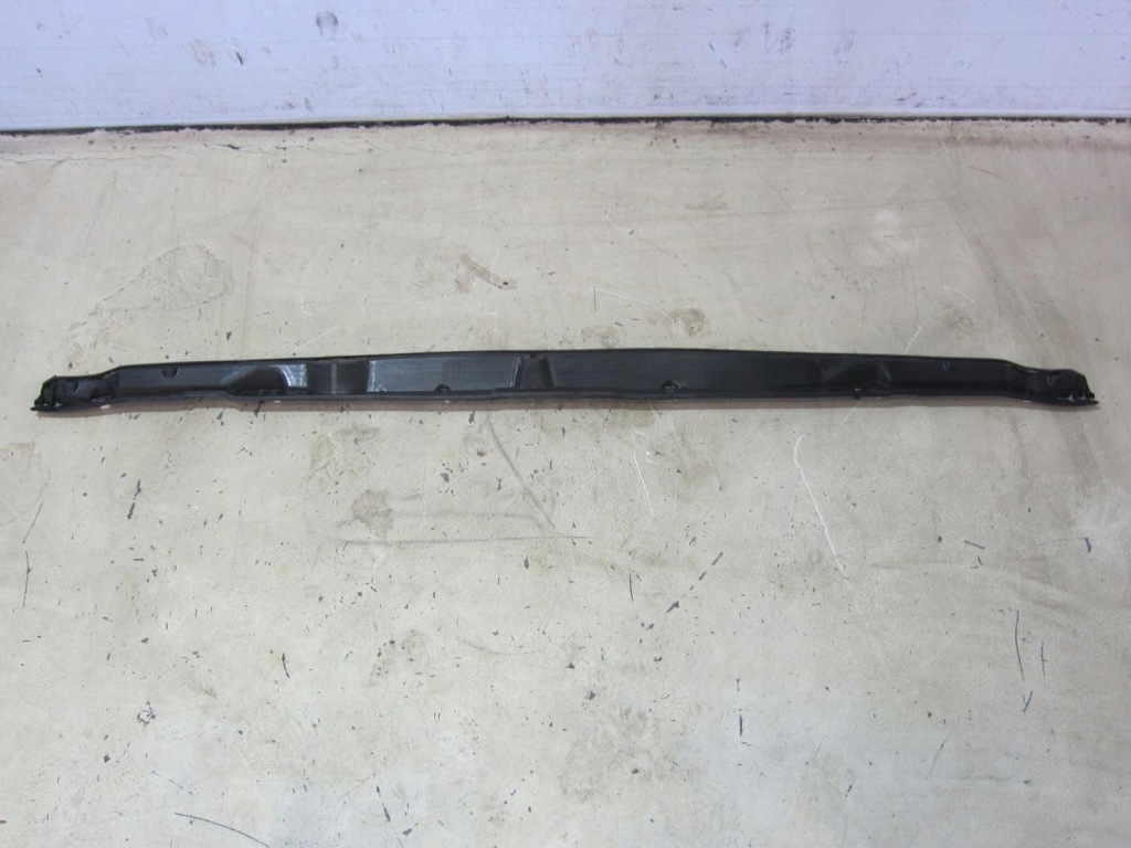 фото №1, Chrysler pacifica 17 молдинг pod стекло жабо