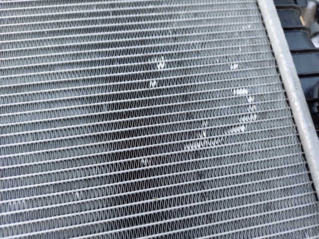 Радиатор воды jeep compas 2 гибрид в Украине