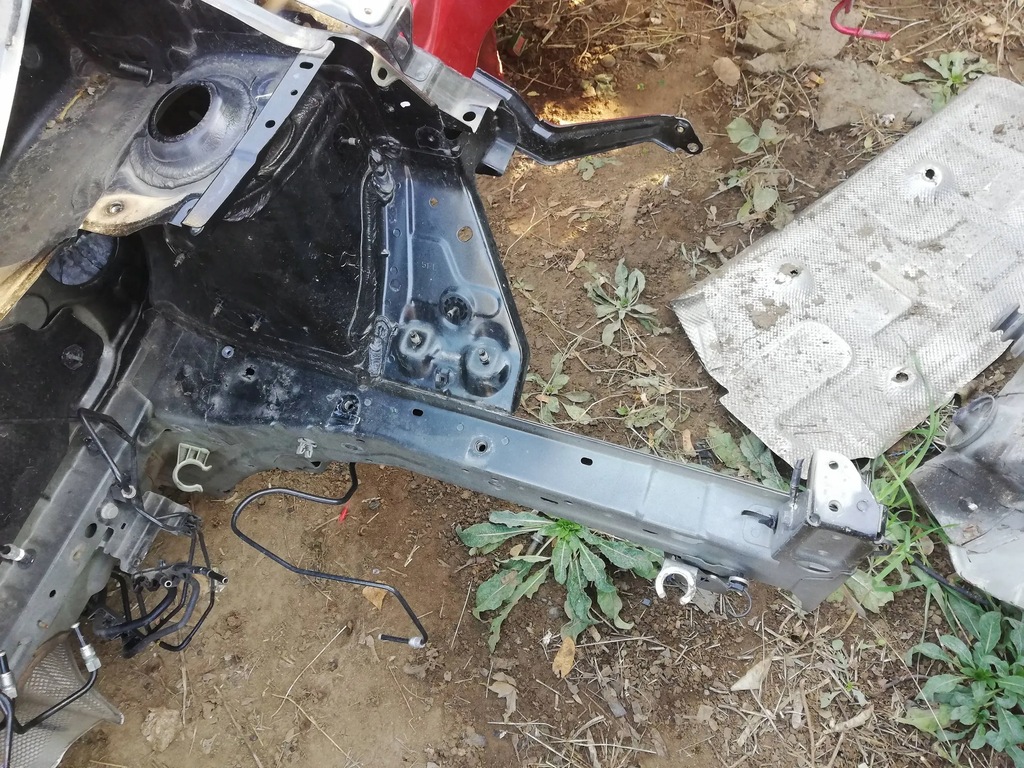 фото №1, Чверть лонжерон підкрилок ліва перед nissan micra k14