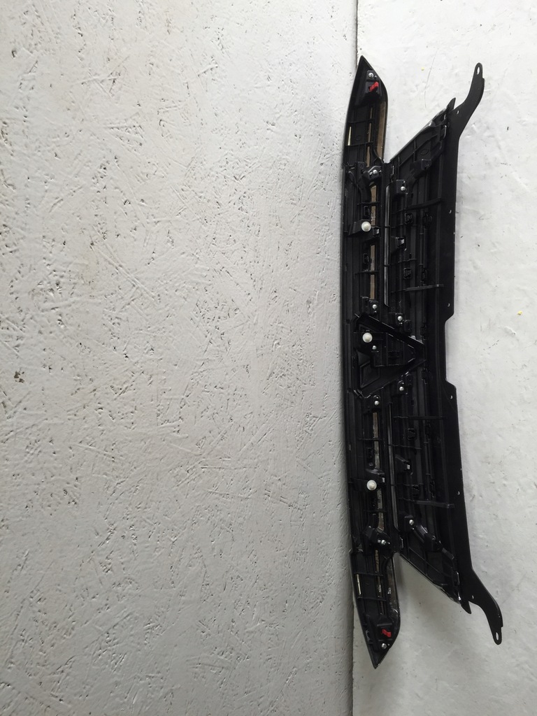 фото №6, Решётка радиатора бампера перед mitsubishi outlander iii lift