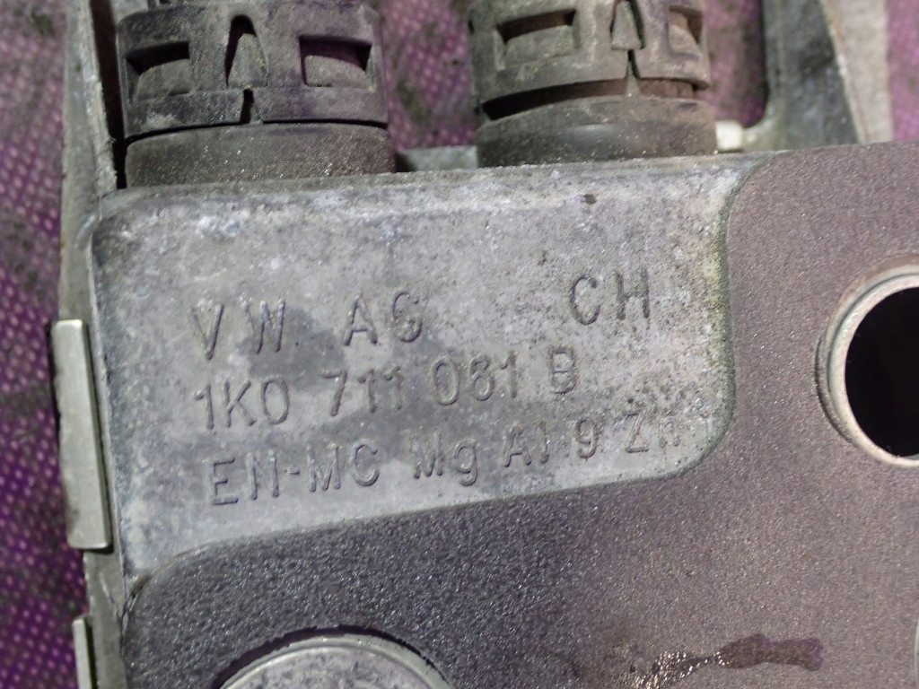 Skoda octavia ii fl 1.8 домкрат выборщик переключения передач тросы 1k0711049cg Киев