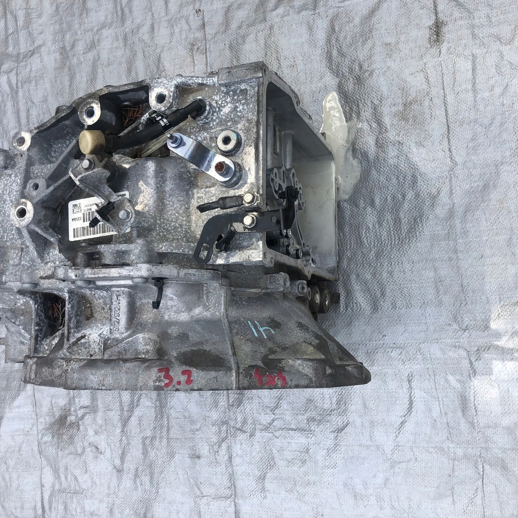 фото №6, Jeep cherokee kl коробка передач передач корпус 3.2 4x4