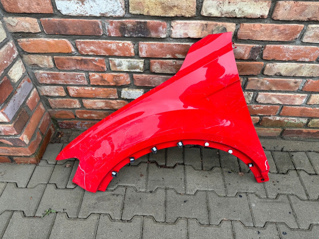 фото №1, Vw t-roc крила передній лівий giełda poznań