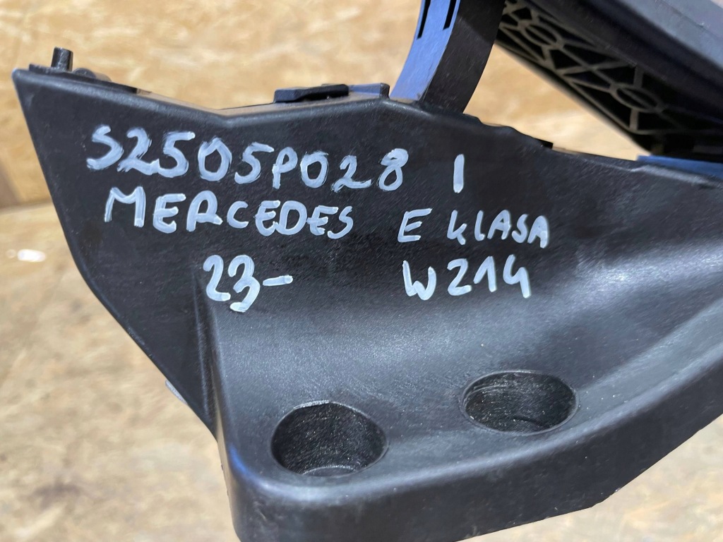 Mercedes e klasa w214 23- педаль газу Київ