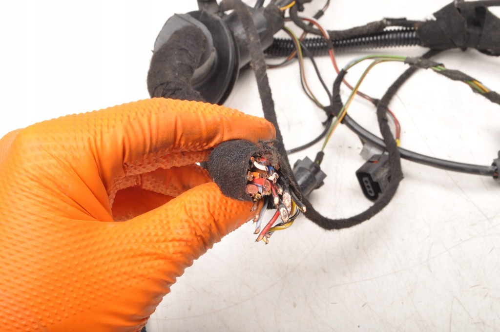 фото №6, Porsche boxster 987 3.4 жгут электропроводка левый лонжерон 99970230740