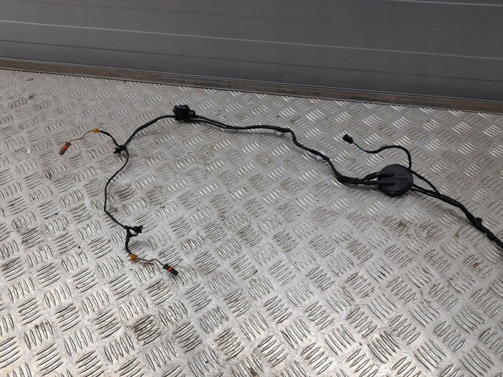 фото №11, Audi q5 sq5 2018 задняя сторона правая жгут трубопровод дверь задних