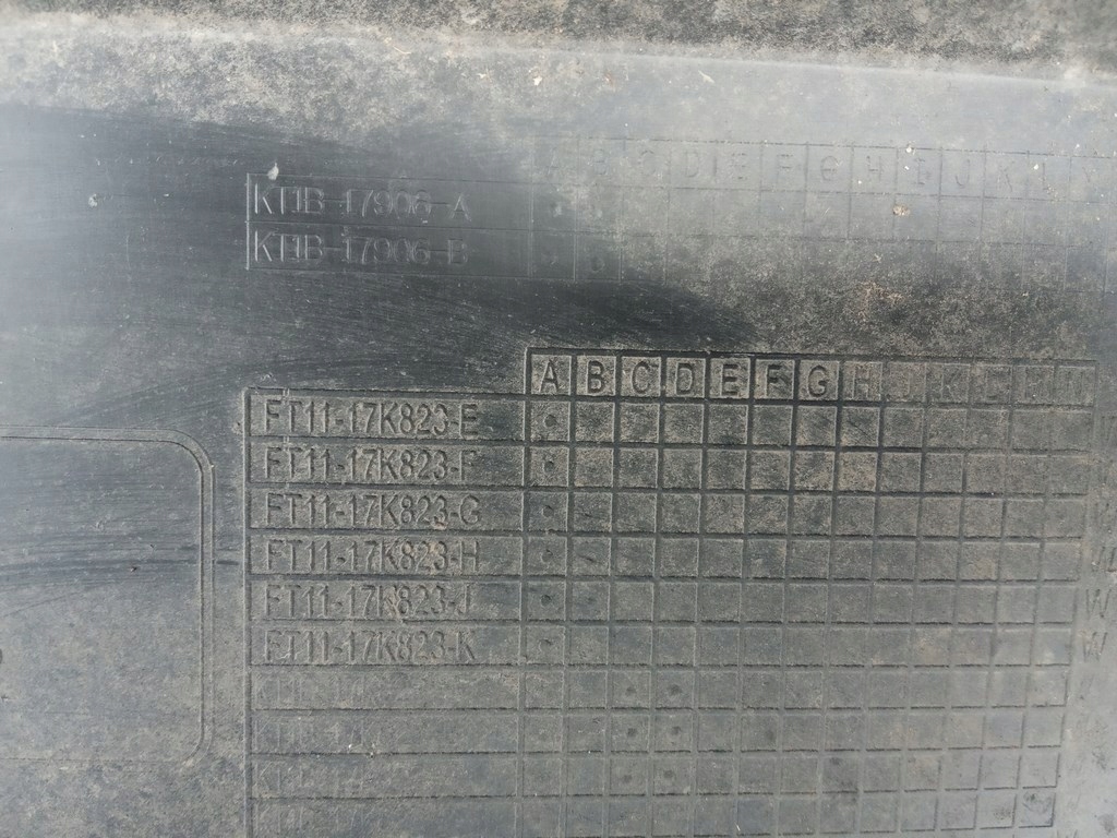 фото №14, Ford transit connect mk2 2014-23r. - бампер задня