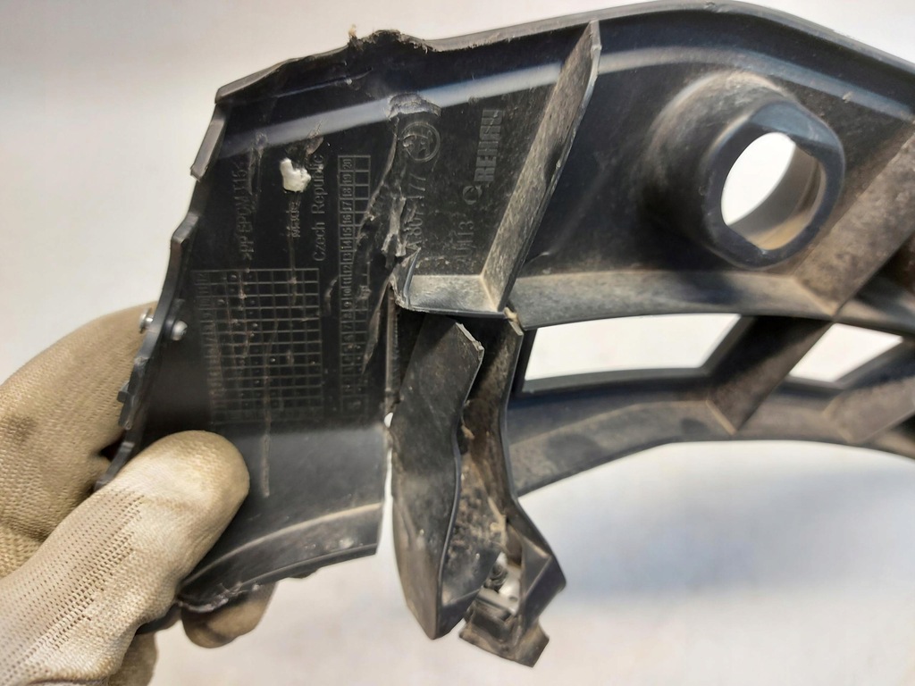 фото №7, Skoda enyaq 5la iv60 направляющая бампера левый перед 5la807177