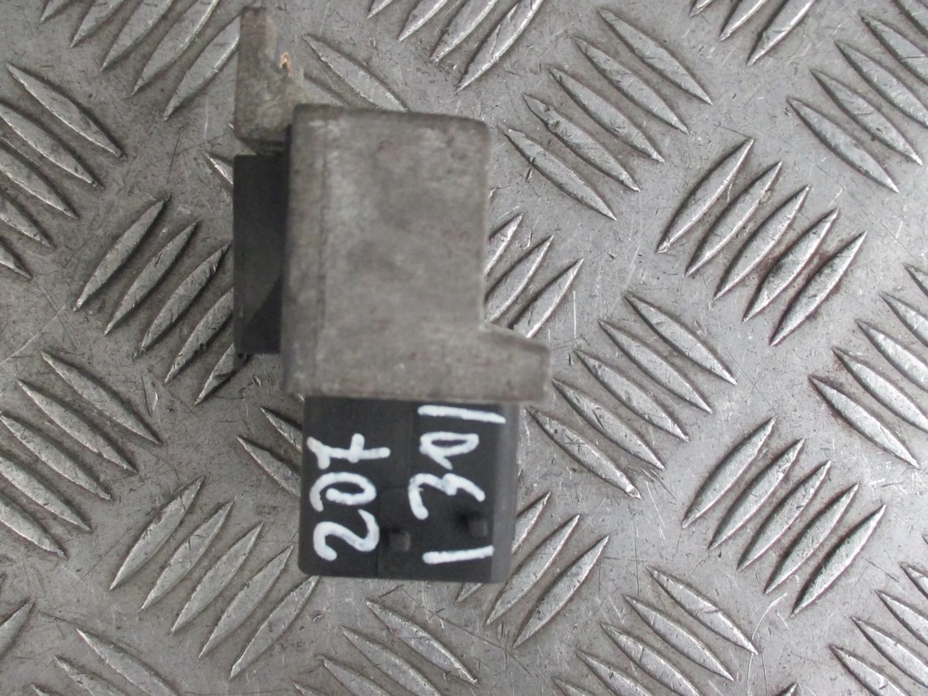 фото №6, Реле свеча накаливания peugeot 207 1.6 ehdi 06r